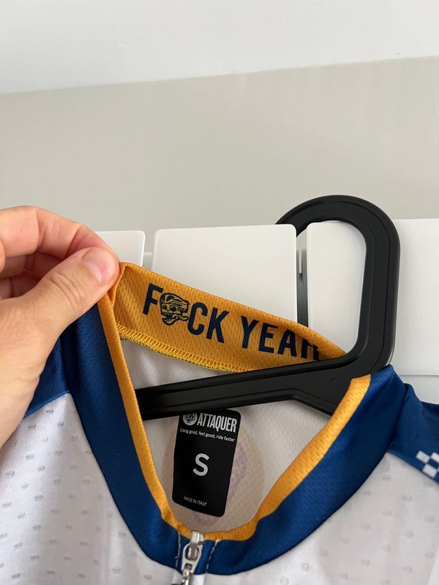 Conjunto maillot y culotte Attaquer Ed. Limitada