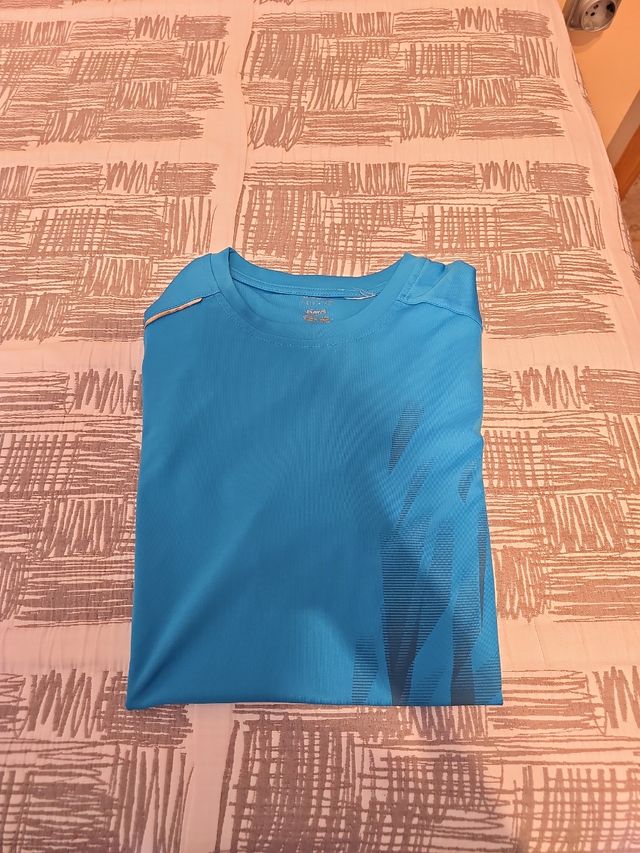 Camiseta Reebok azul - Talla S