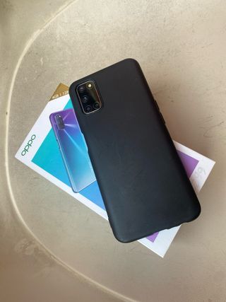 Oppo A72 - móvil negro con funda i caja todo
