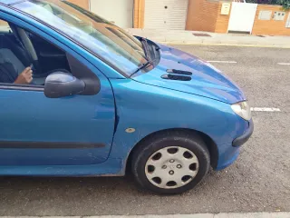 Peugeot 206 2004