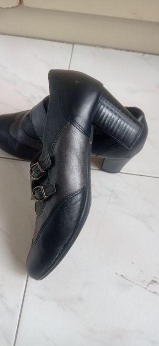 Zapatos Pitillo mujer - negros y marrones