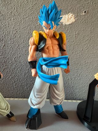 4 Figuras Dragon Ball