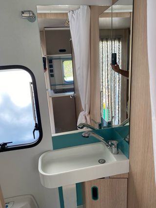 Caravana Adria Aviva 350L