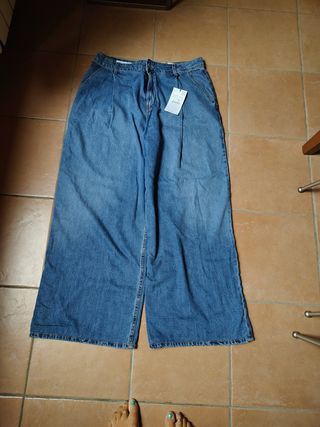 Jeans Zara a zampa