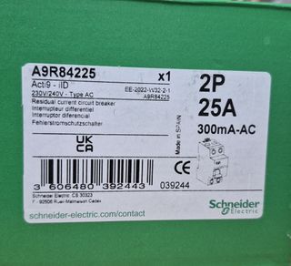 NUEVO Diferencial Schneider 25A-300 mA