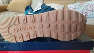 Zapatillas Reebok Clásicas - Talla 44