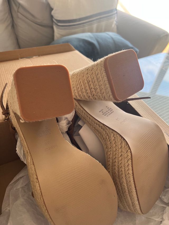 Zapatos cuña esparto marrones