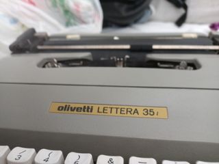 Máquina escribir Olivetti Lettera 35