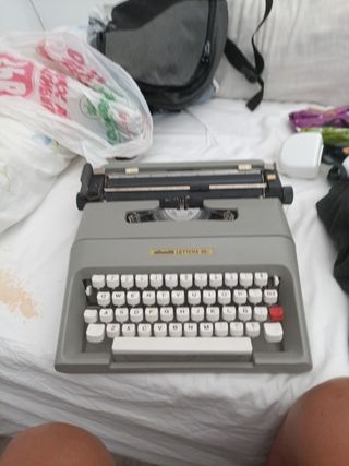 Máquina escribir Olivetti Lettera 35