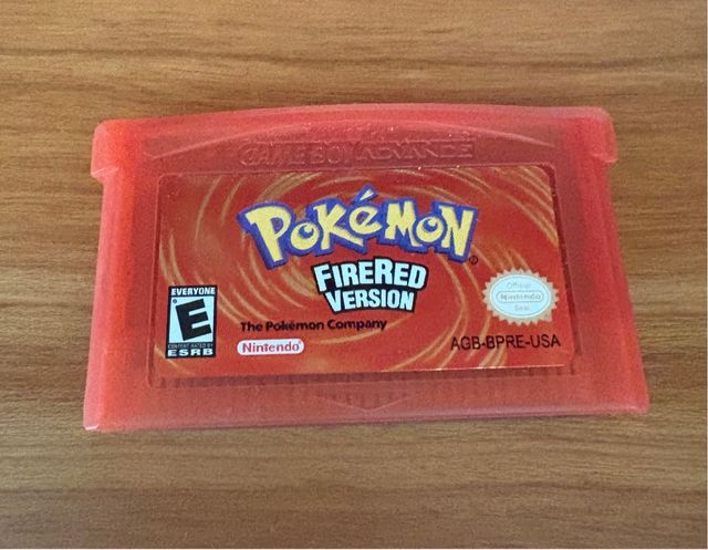Pokémon Fire Red - GBA