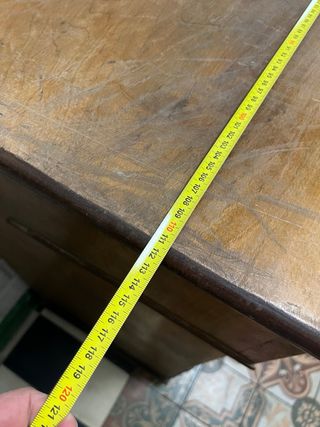 Cómoda antigua de madera
