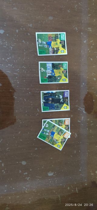 Cromos de fútbol. El precio es el de la descrpción