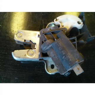 Cerradura maletero / porton Volkswagen Pas