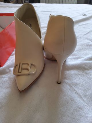 Décolleté Laura Biagiotti beige 39