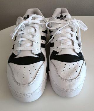 Adidas Zapatillas - Talla 44