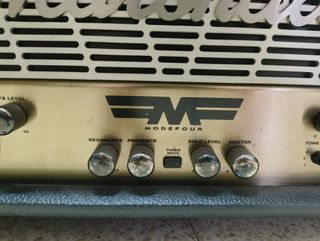 Marshall ModeFour 350: Amplificador