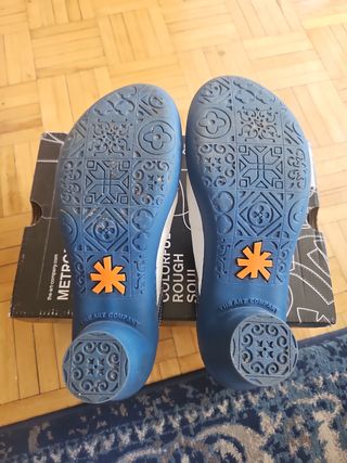 Zapatos tacón art - Blancos y azules - Talla 38