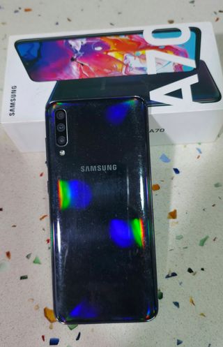 Samsung Galaxy A70 - Smartphone Negro