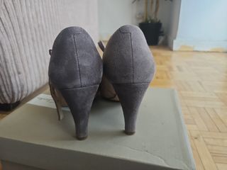 Zapatos Clarks tacón beige/marrón 38