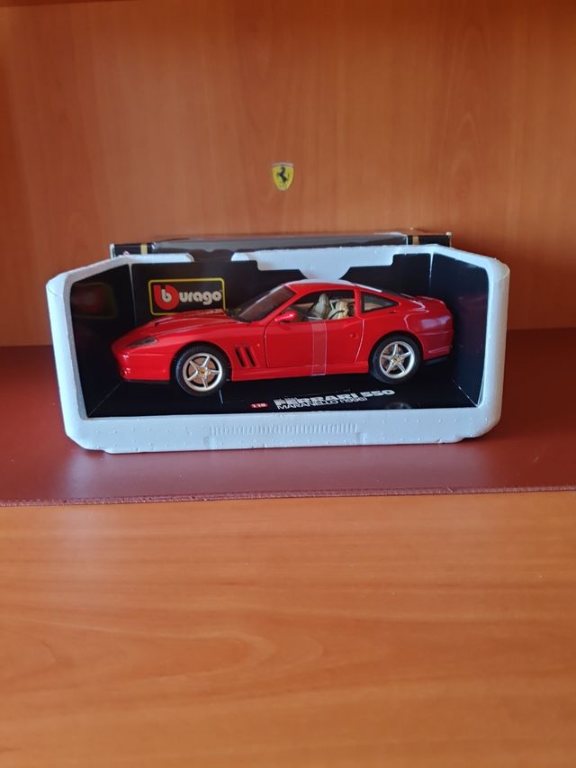 Ferrari 550 Maranello Bburago scala da 1/18