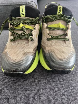 Zapatillas Asics Trabuco 12 - Beige/Amarillo