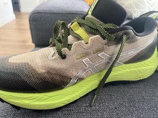 Zapatillas Asics Trabuco 12 - Beige/Amarillo