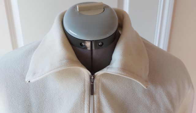 Polar fleece Brugi. Blanco roto, nata. 38-40.