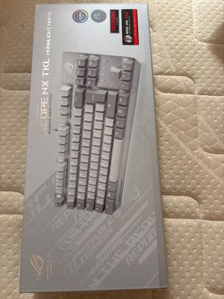 Teclado Asus ROG Strix Scope NX TKL