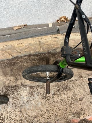 bici BMX Wethepeople verde
