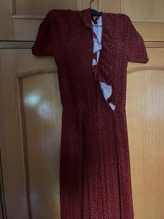 Vestido Stradivarius con lunares