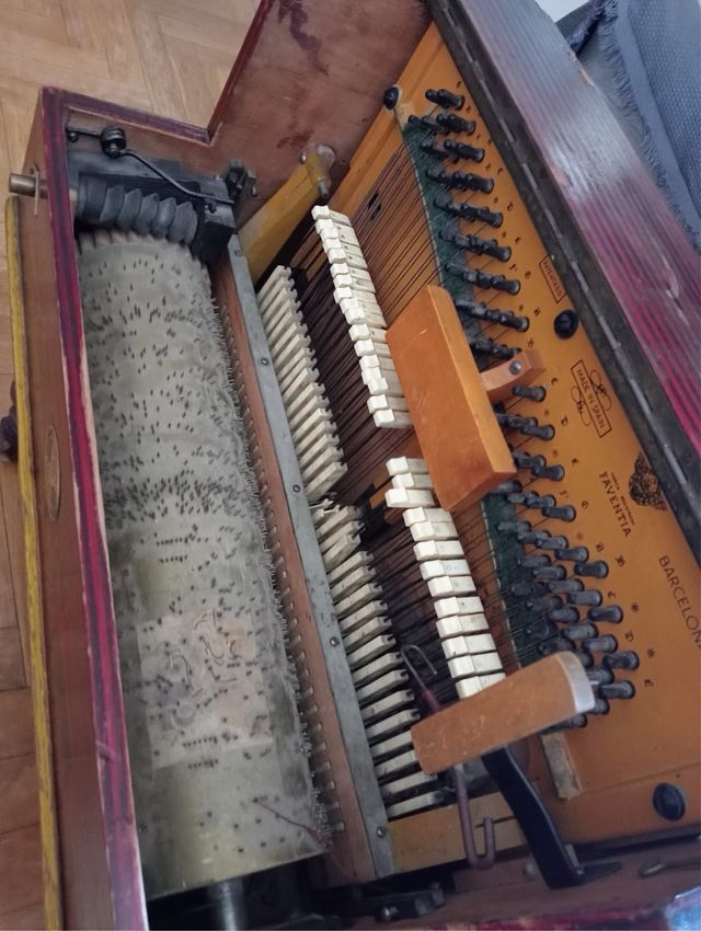 Organillo Vicente Llinares Barcelona