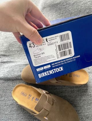 Zuecos Birkenstock gamuza beige, talla 43