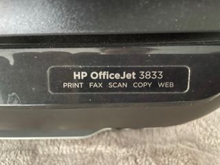 Impresora HP OfficeJet 3833 - Negra