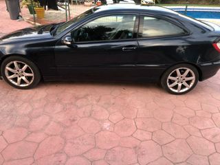 Mercedes-Benz Classe C Coupe CDI 200