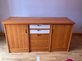 Cómoda madera maciza de pino 