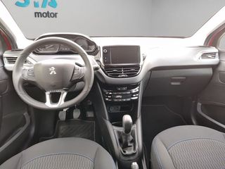 Peugeot 208 5P Signature 1.2L PureTech 60KW (82CV)