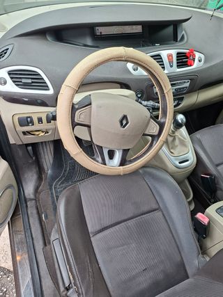 Renault Grand Scenic 2009