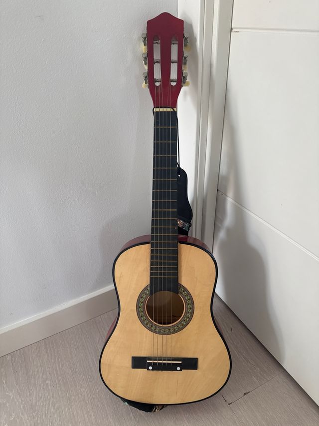 Guitarra clásica infantil