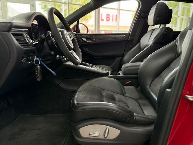 Porsche Macan GTS 2020