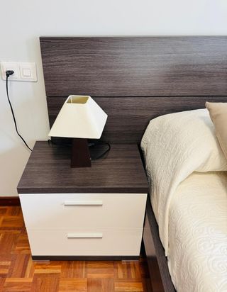 Cama matrimonio color Vengue 1.50