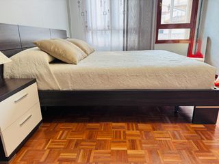 Cama matrimonio color Vengue 1.50