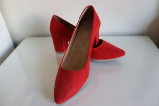 Tacones rojos Chamby -talla 38