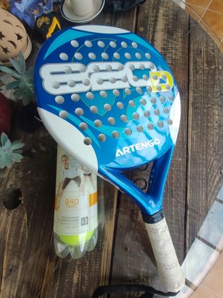 Raqueta pádel Artengo + 3 pelotas