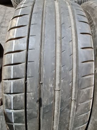 225/45/R19 MICHELIN 