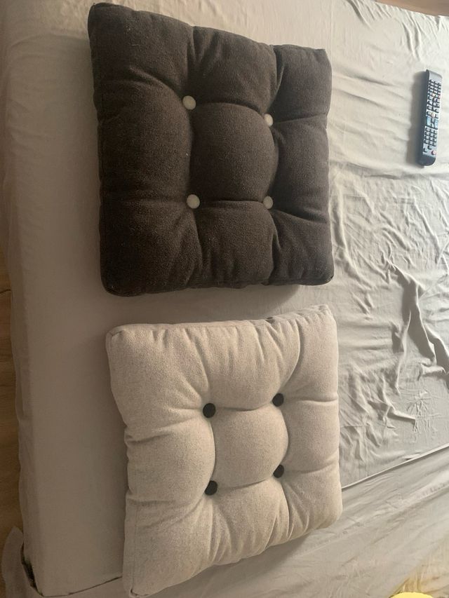 2 Cojines decorativos - Negro y Gris