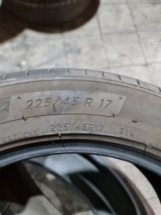 225/45/R16 MICHELIN 