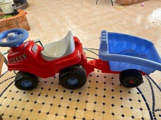 Tractor correpasillos infantil