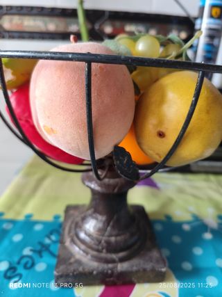 Frutero metálico vintage