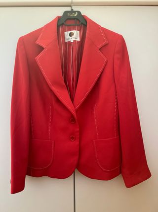 Chaqueta americana roja NUEVA