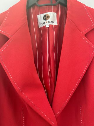 Chaqueta americana roja NUEVA